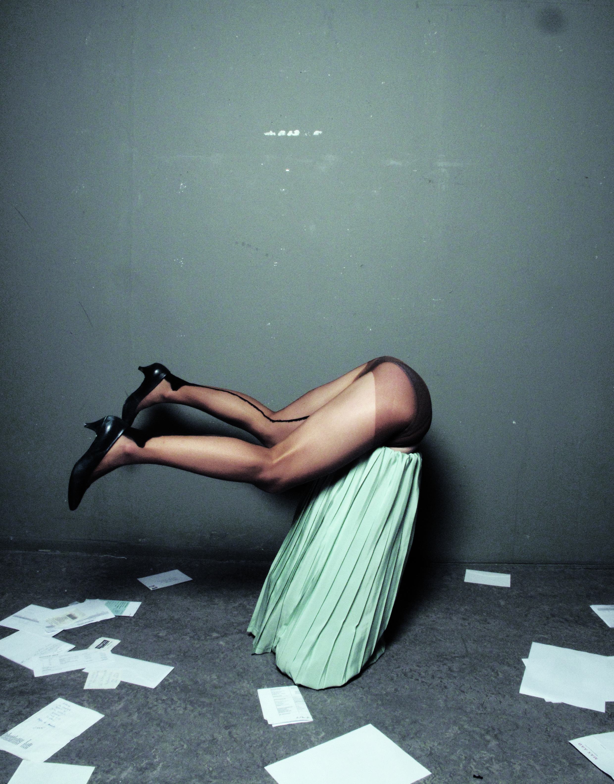 Isabelle Wenzel, Bum 1 from the series "Models of surfaces," 2010