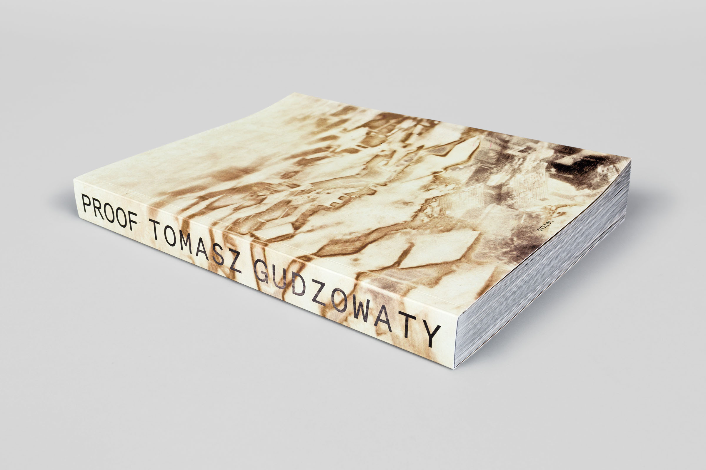 © PROOF by Tomasz Gudzowaty published by Steidl www.steidl.de