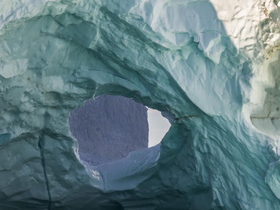 Ultraviolet Shapes, Disko Bay, Greenland © Diane Tuft, courtesy Marlborough Gallery