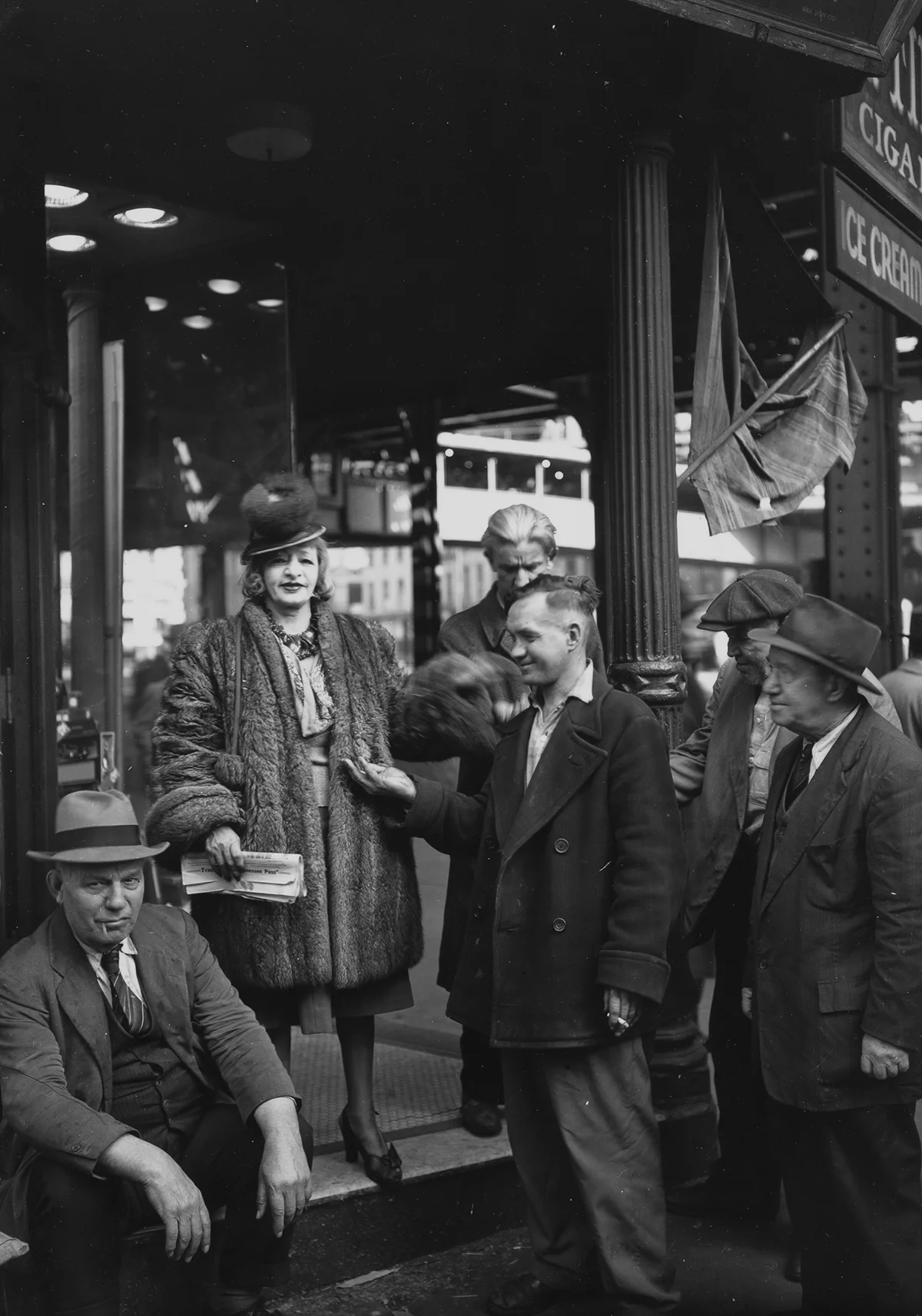 Mazie, Queen of the Bowery, 1946 © Todd Webb Archives