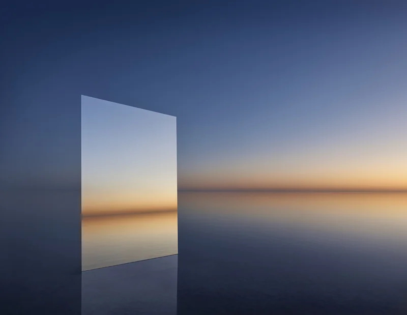 Mirror 8, 2017 © Murray Fredericks