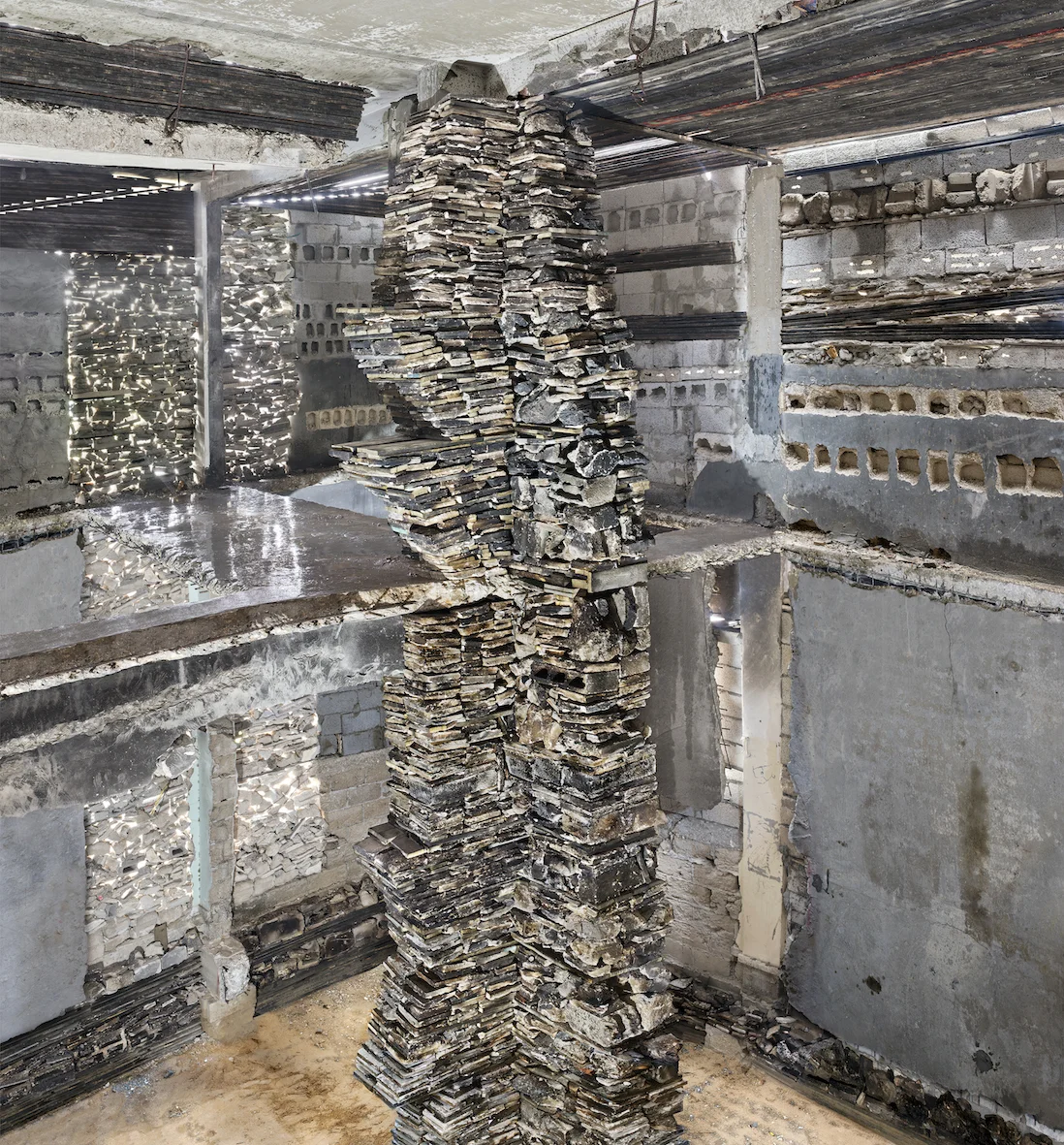 "Gaza 9" © Marjan Teeuwen, Courtesy of Bruce Silverstein Gallery, New York.
