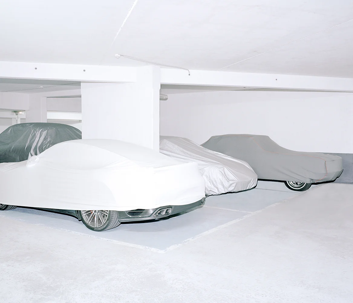 Untitled, from the series Arkanum © Aras Goekten