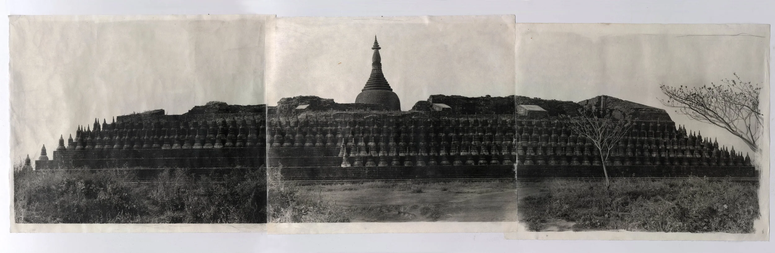 Ko Thaung Paya, Burma, 2012. © Jean Pagliuso; Courtesy of the artist and Mary Ryan Gallery, New York