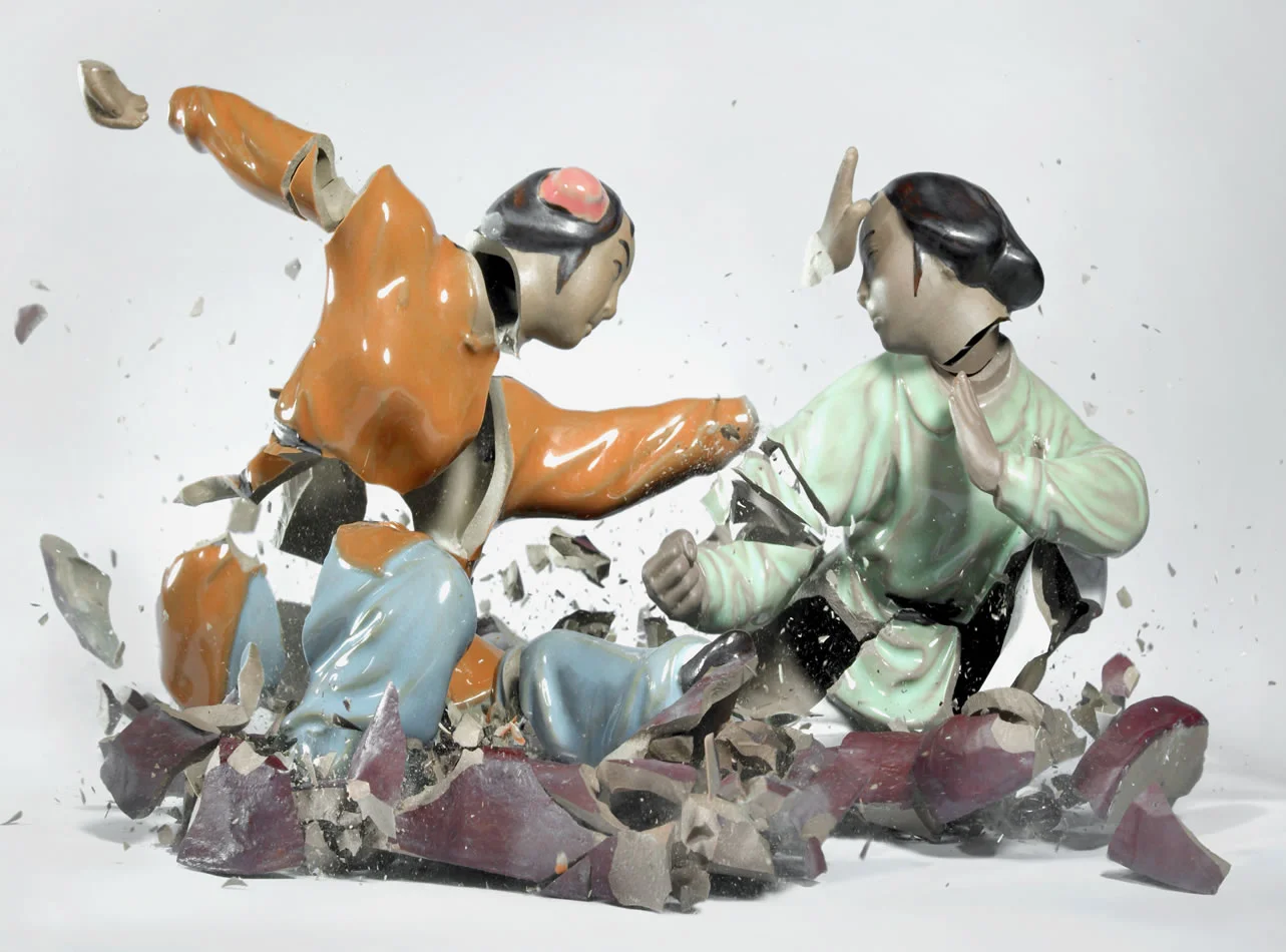 Untitled (Two Ladies) © Martin Klimas, Courtesy of The Foley Gallery