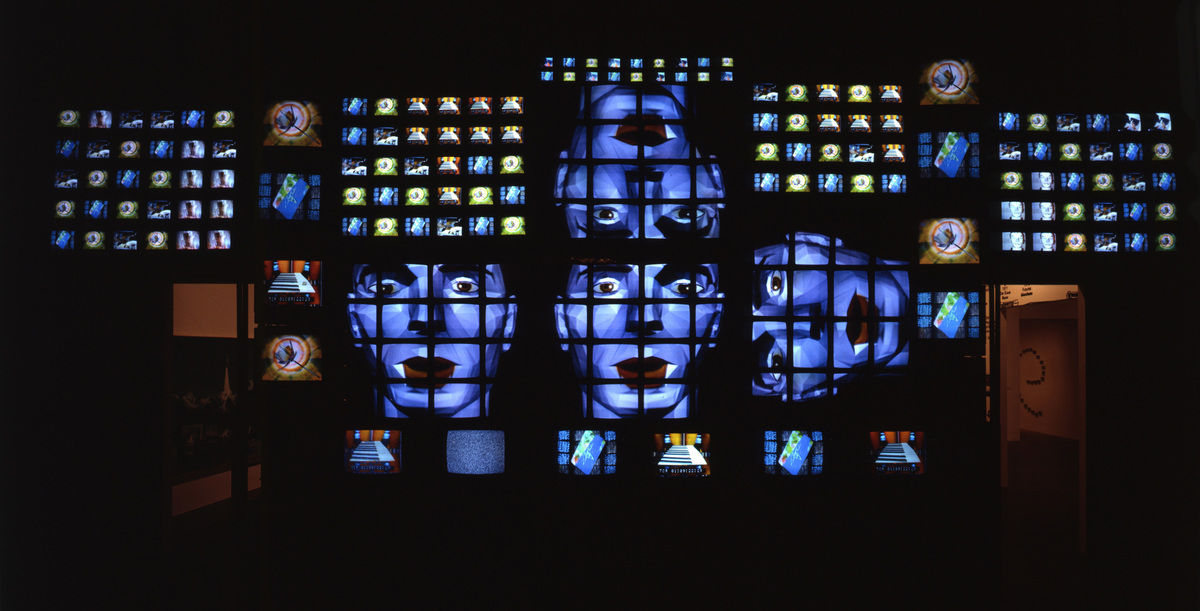 Fin de Siècle II , 1989. Seven-channel video installation (partially restored), 207 televisions, sound, 168 × 480 × 60 in. (426.7 × 1219.2 × 152.4 cm). Whitney Museum of American Art, New York; gift of Laila and Thurston Twigg-Smith 93.139. © Nam June Paik Estate
