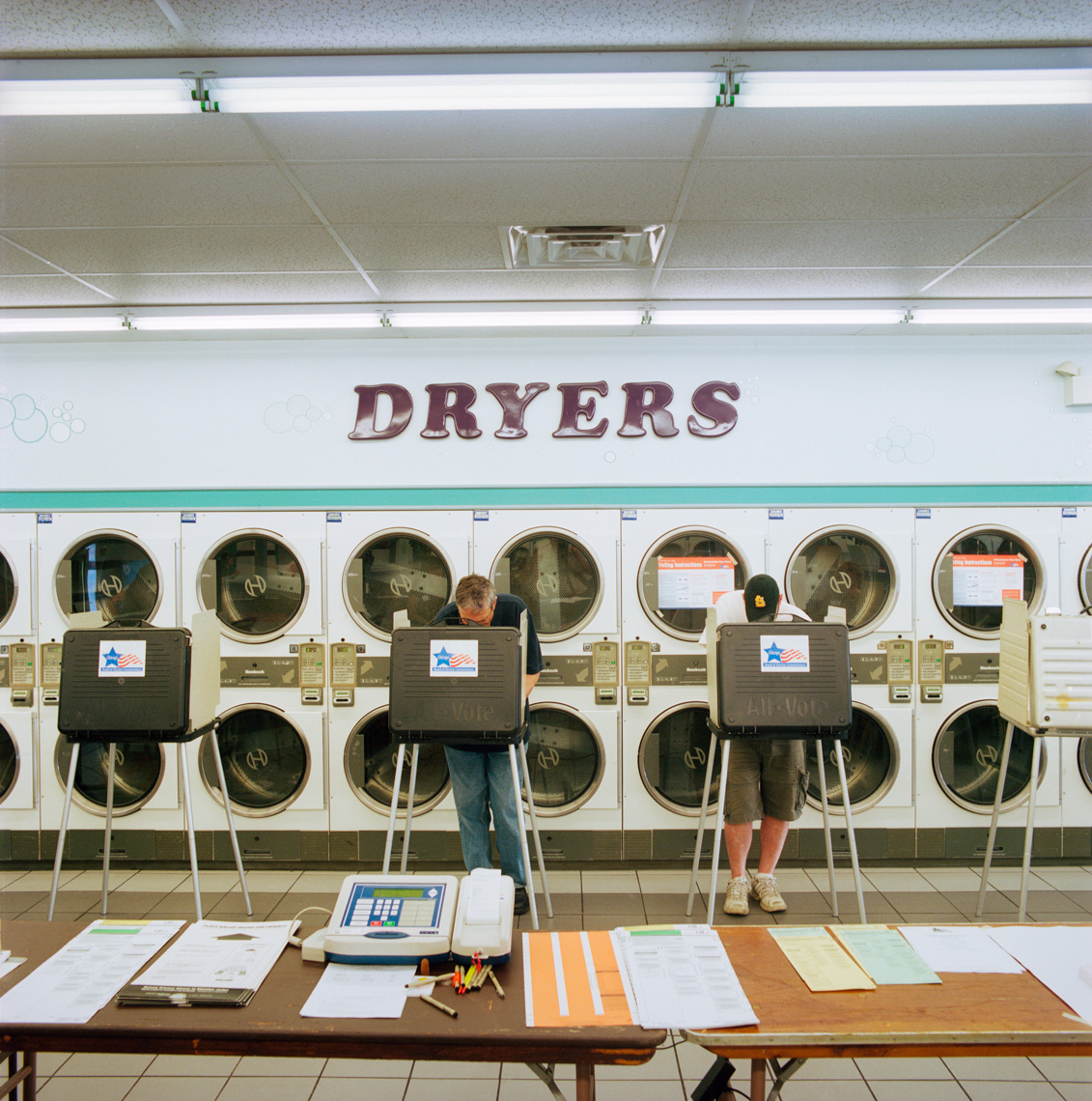 Image: © Ryan Donnell, The Polling Place Project, Laundromat, Chicago
