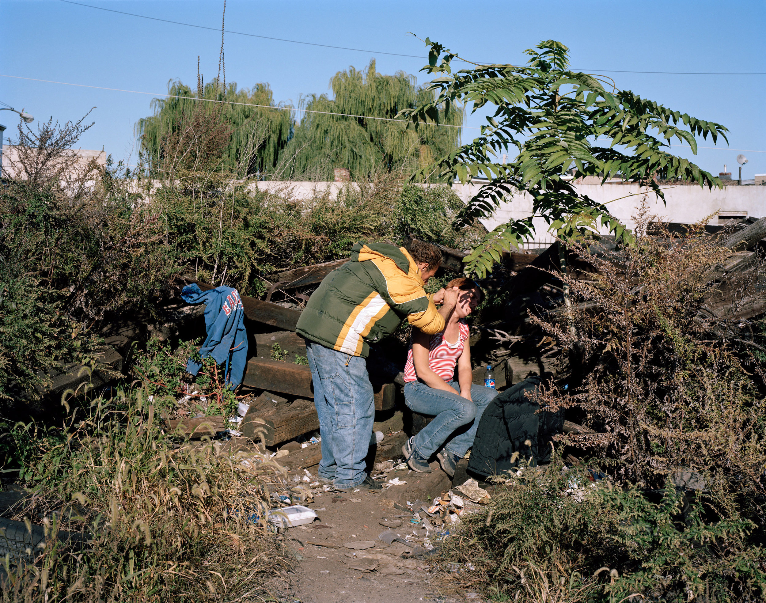 Dennis shoots Sarah in the neck. Lehigh Viaduct. 2009 © Jeffrey Stockbridge