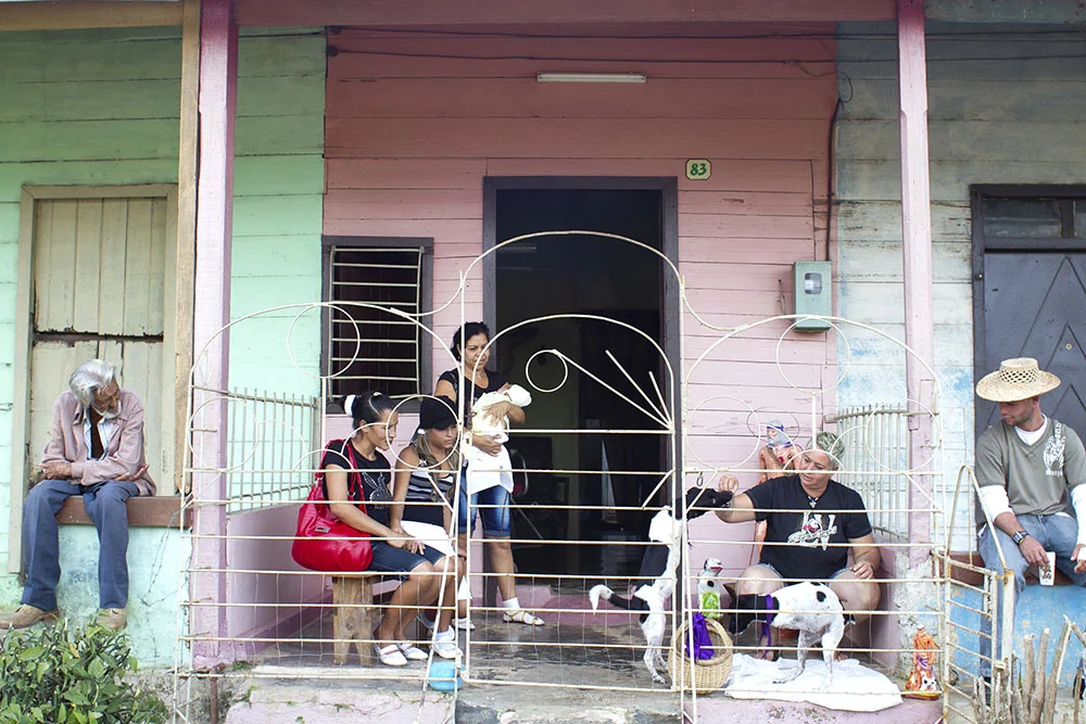 © Hilary Duffy, “Porch Sitters.” Hope & Dreams from Cuba by Hilary Duffy
