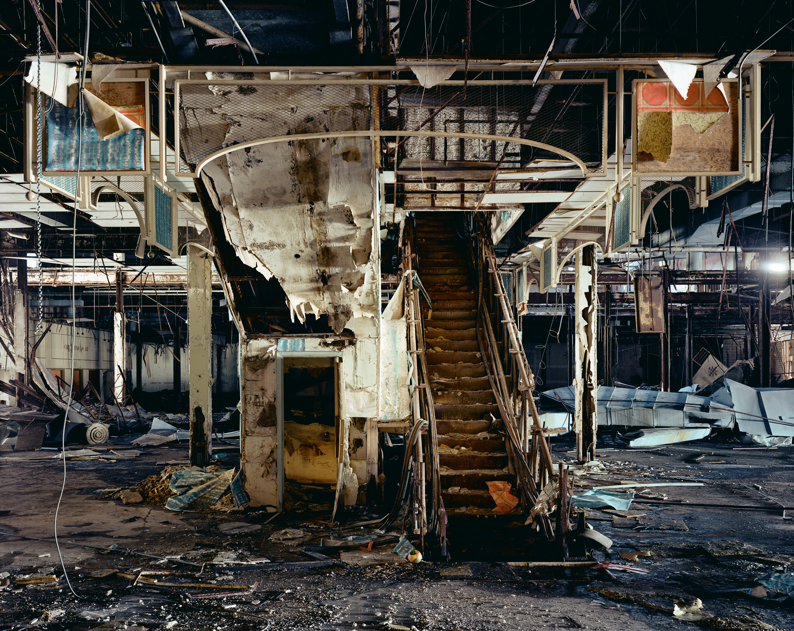 JC Penney, Dixie Square Mall, 2009. © Brian Ulrich