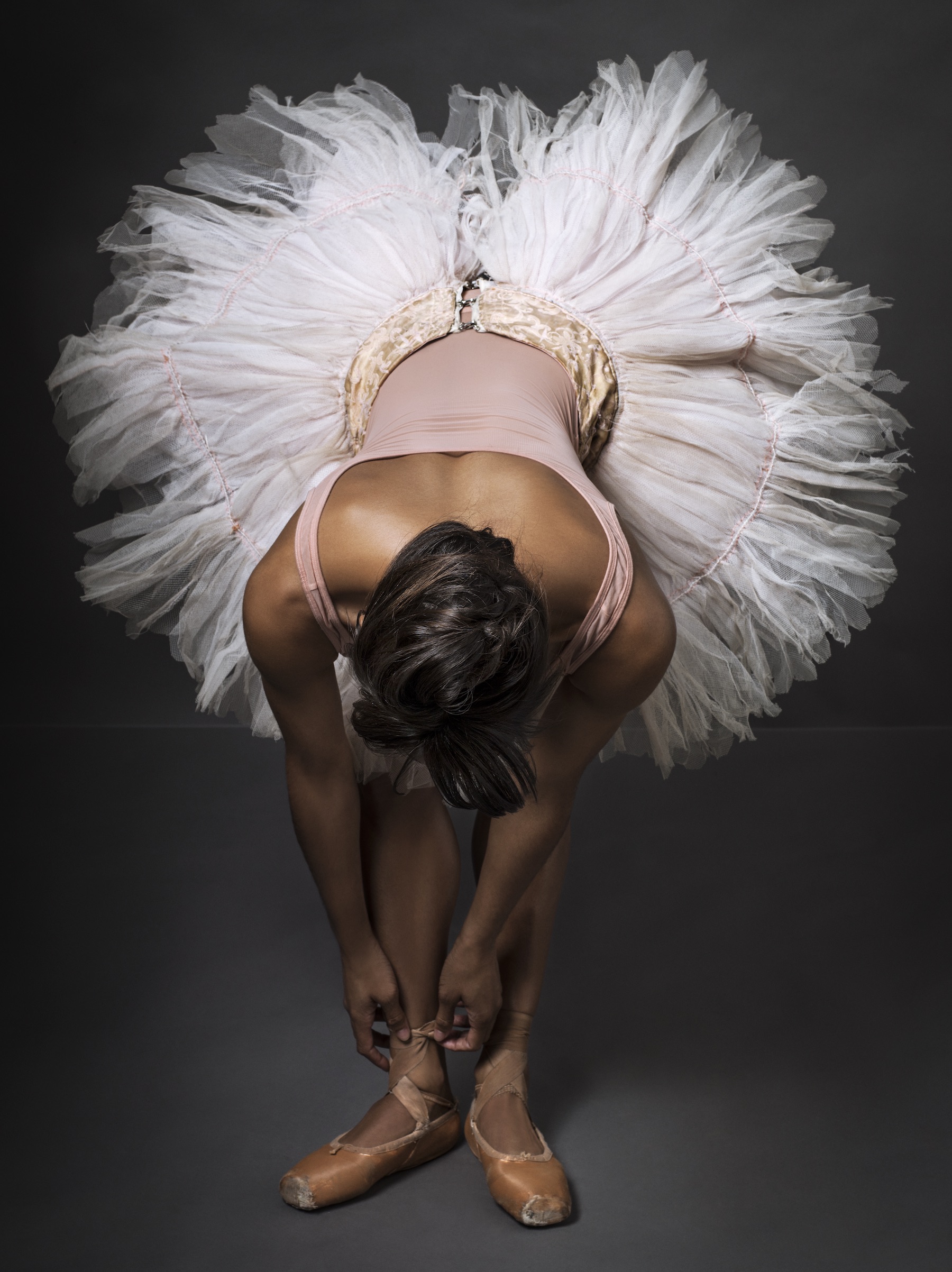 © Henry Leutwyler