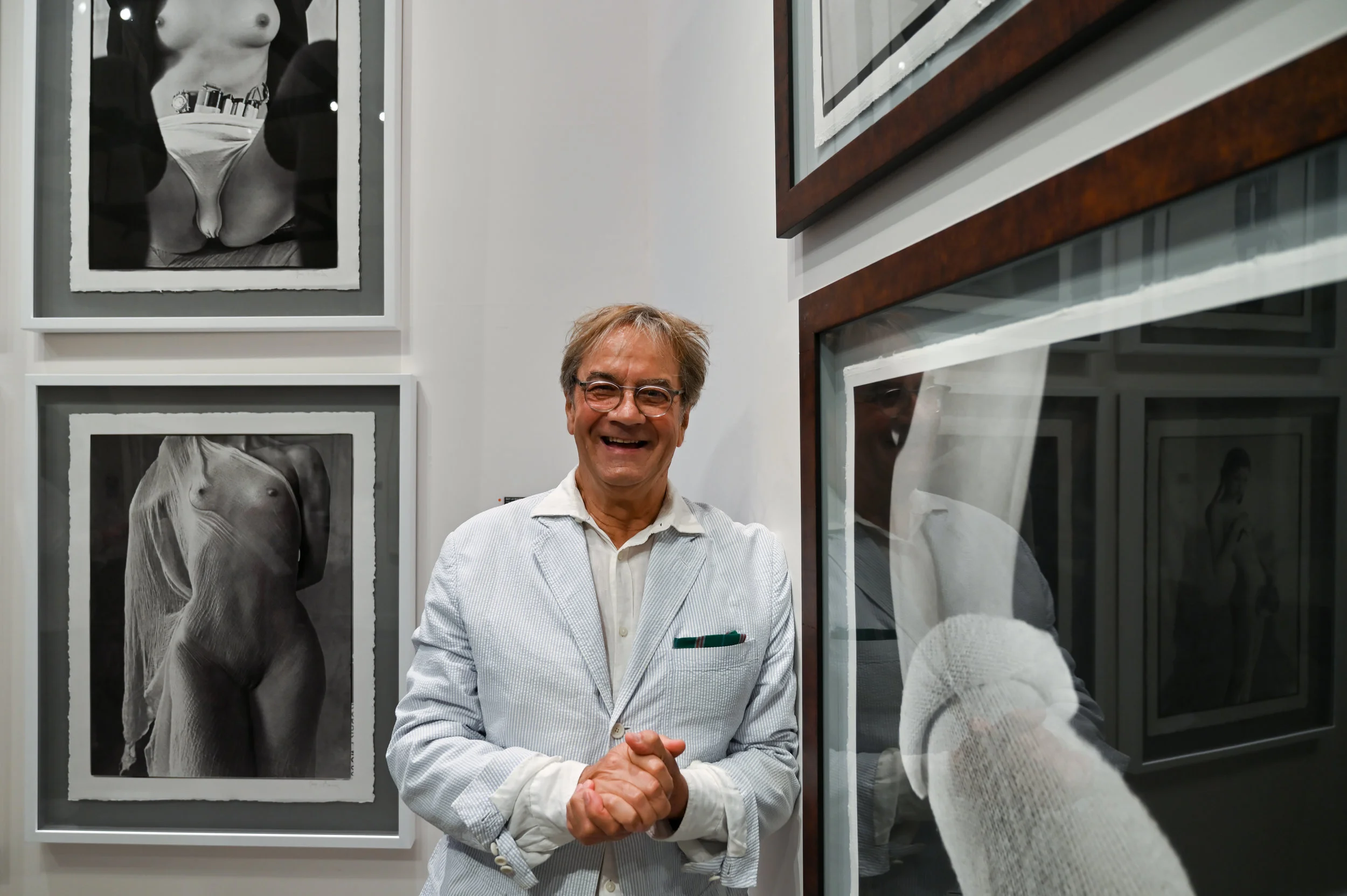 Guy Le Baube and his photographs. © Federica Belli