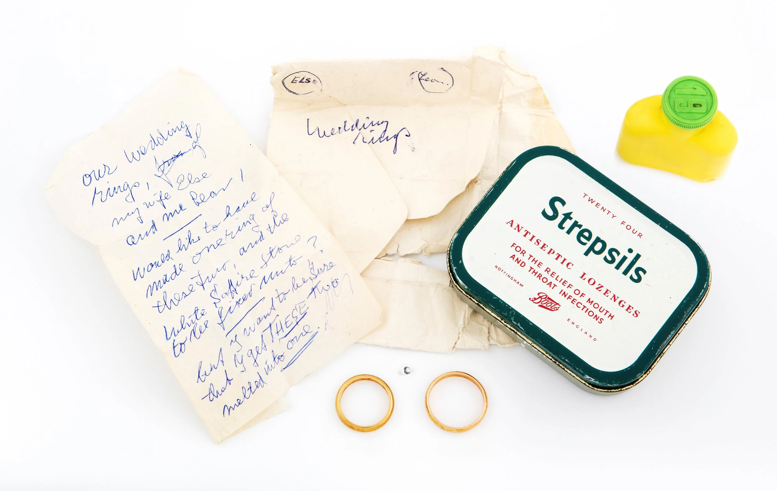 Greenman family and wedding rings, Ruth-Anne Lenga, UK (personal collection)
