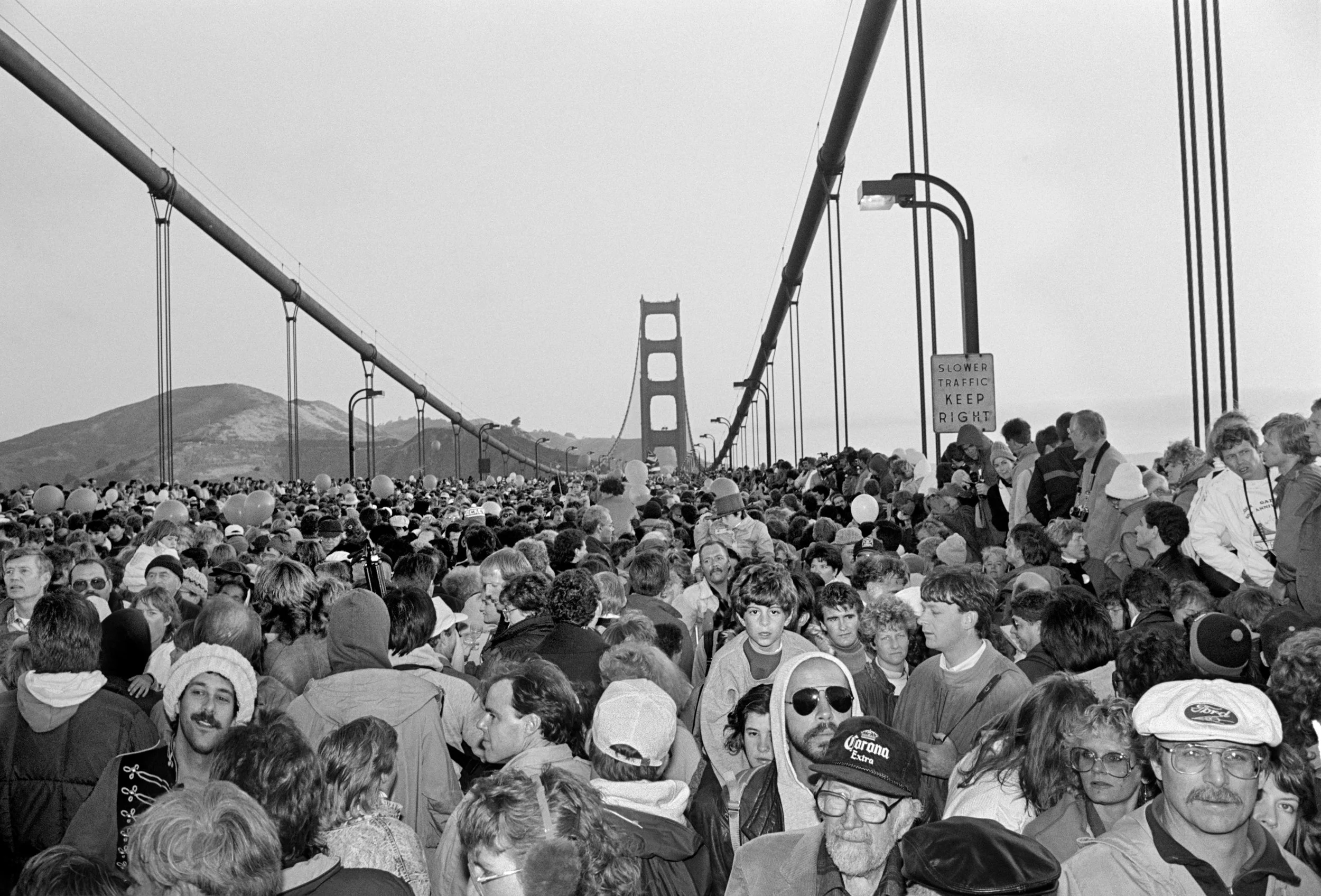 GOLDEN GATE BRIDGE FIFTIETH ANNIVERSARY, 1987 © Michael Jang