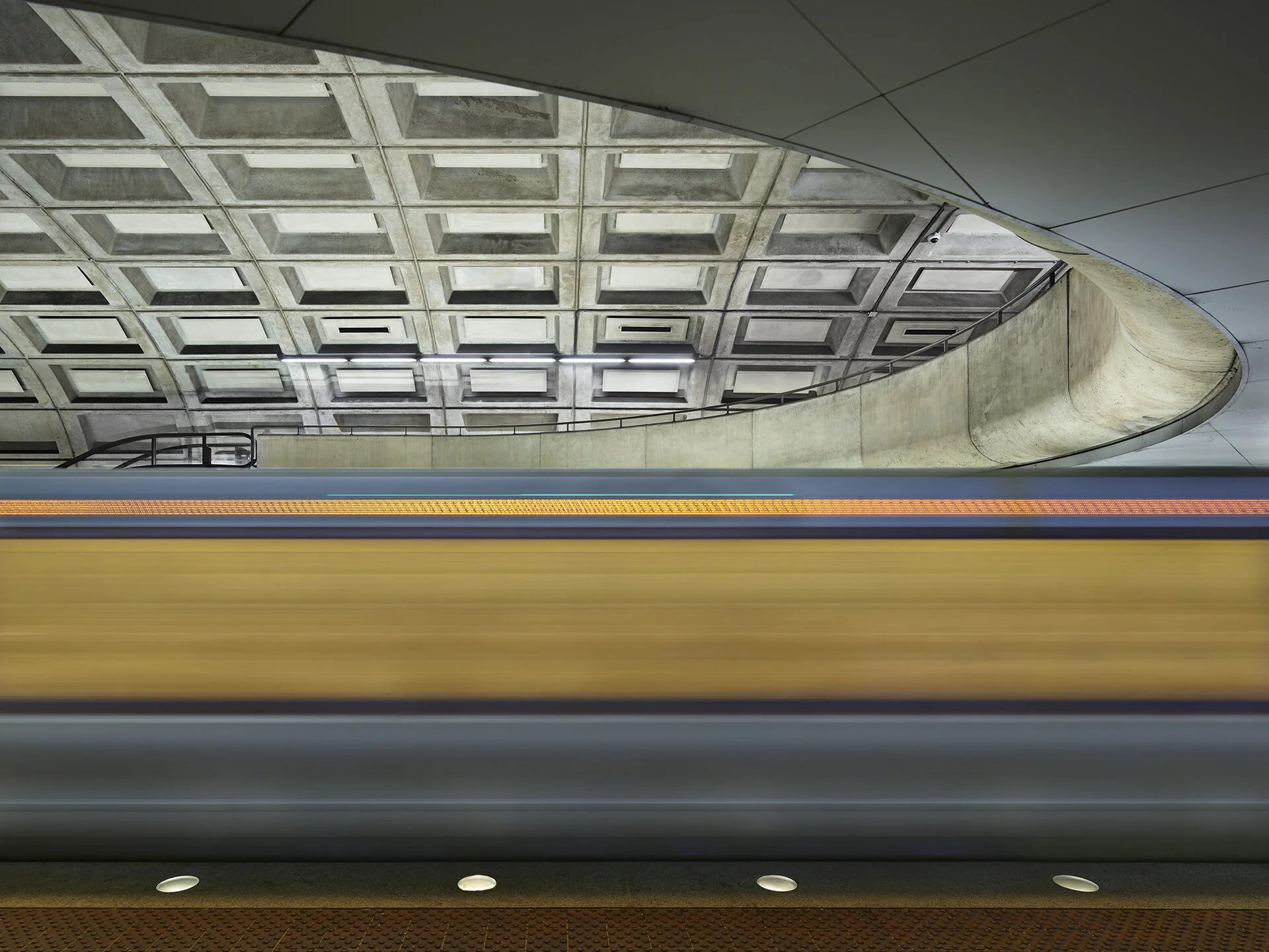 The Veins of a City: Mass Transit Photography — Musée Magazine