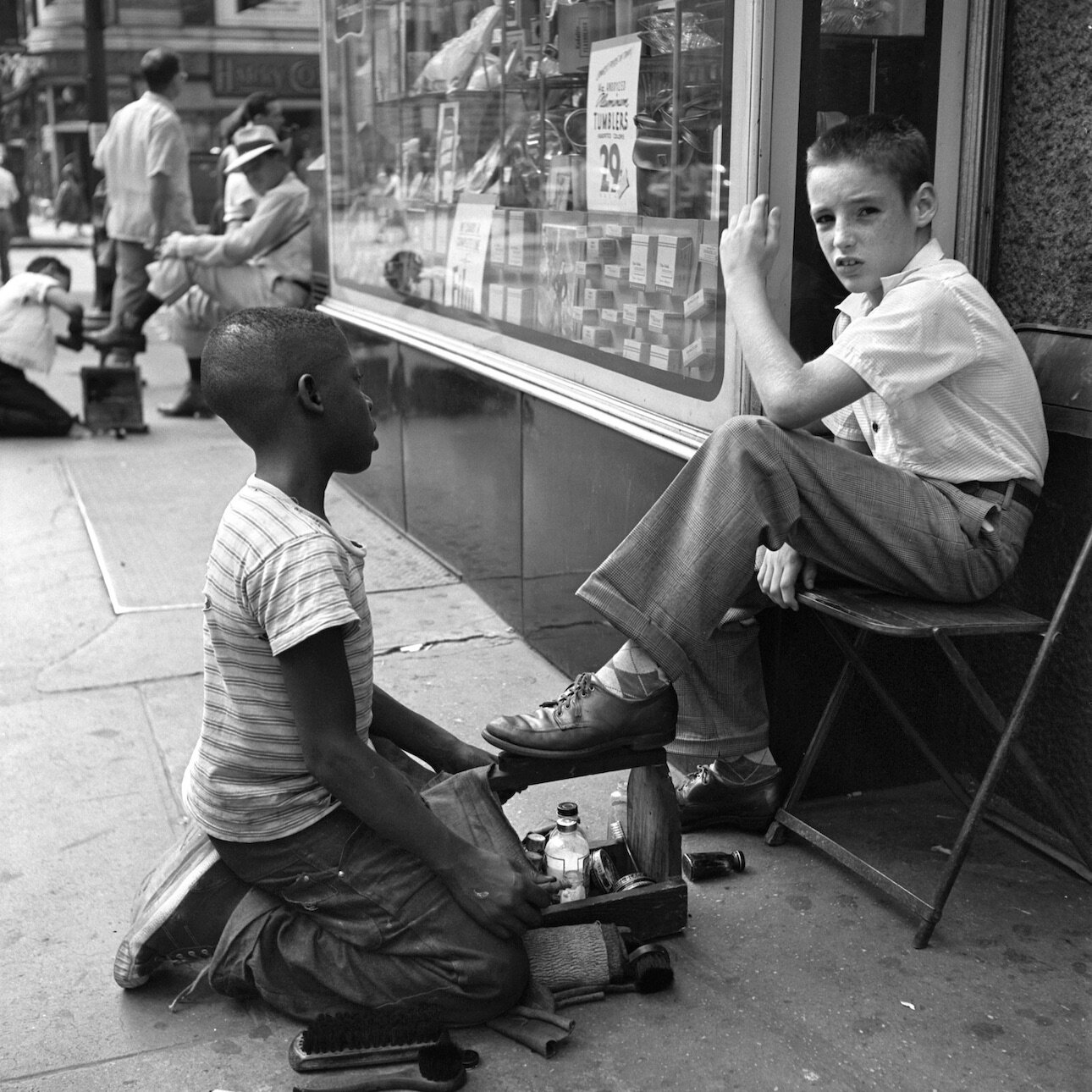 New York, NY, 1954 © Vivian Maier