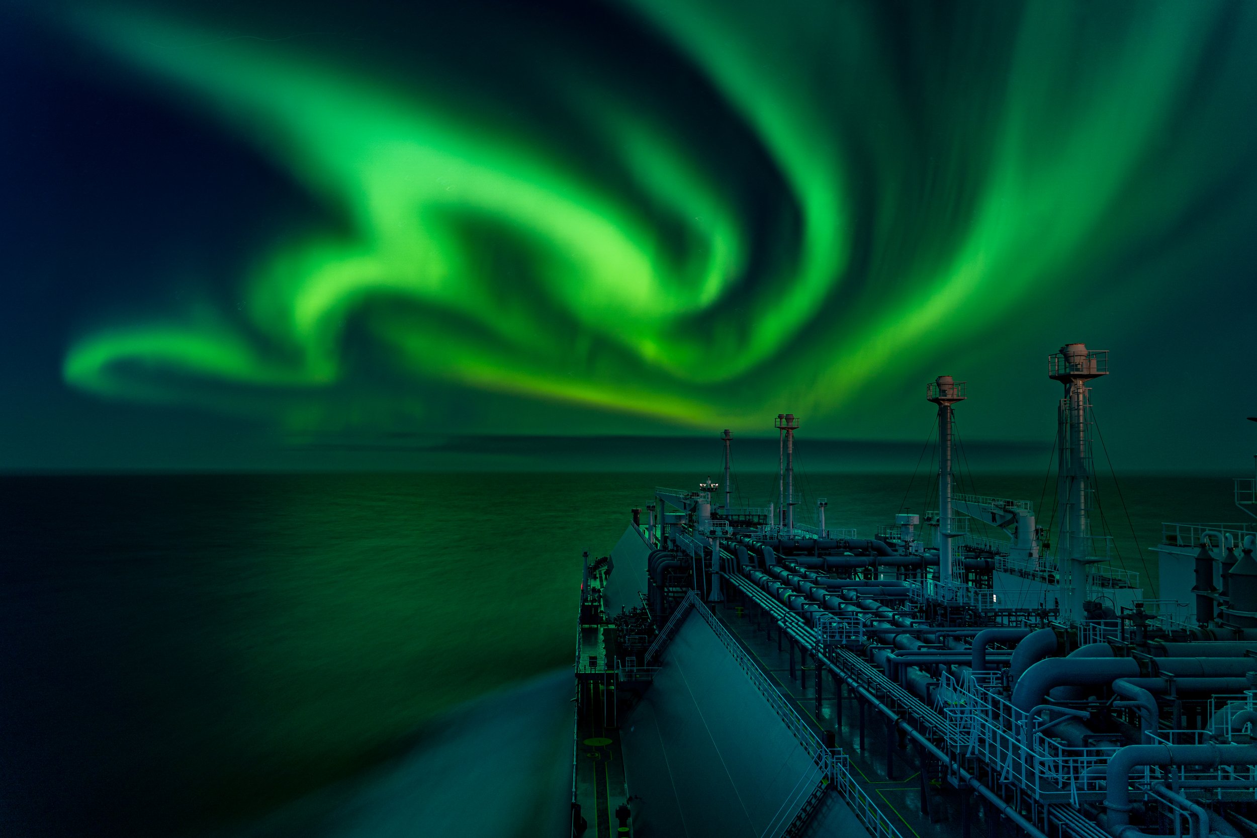 Polar Lights Dance © Dmitrii Rybalka