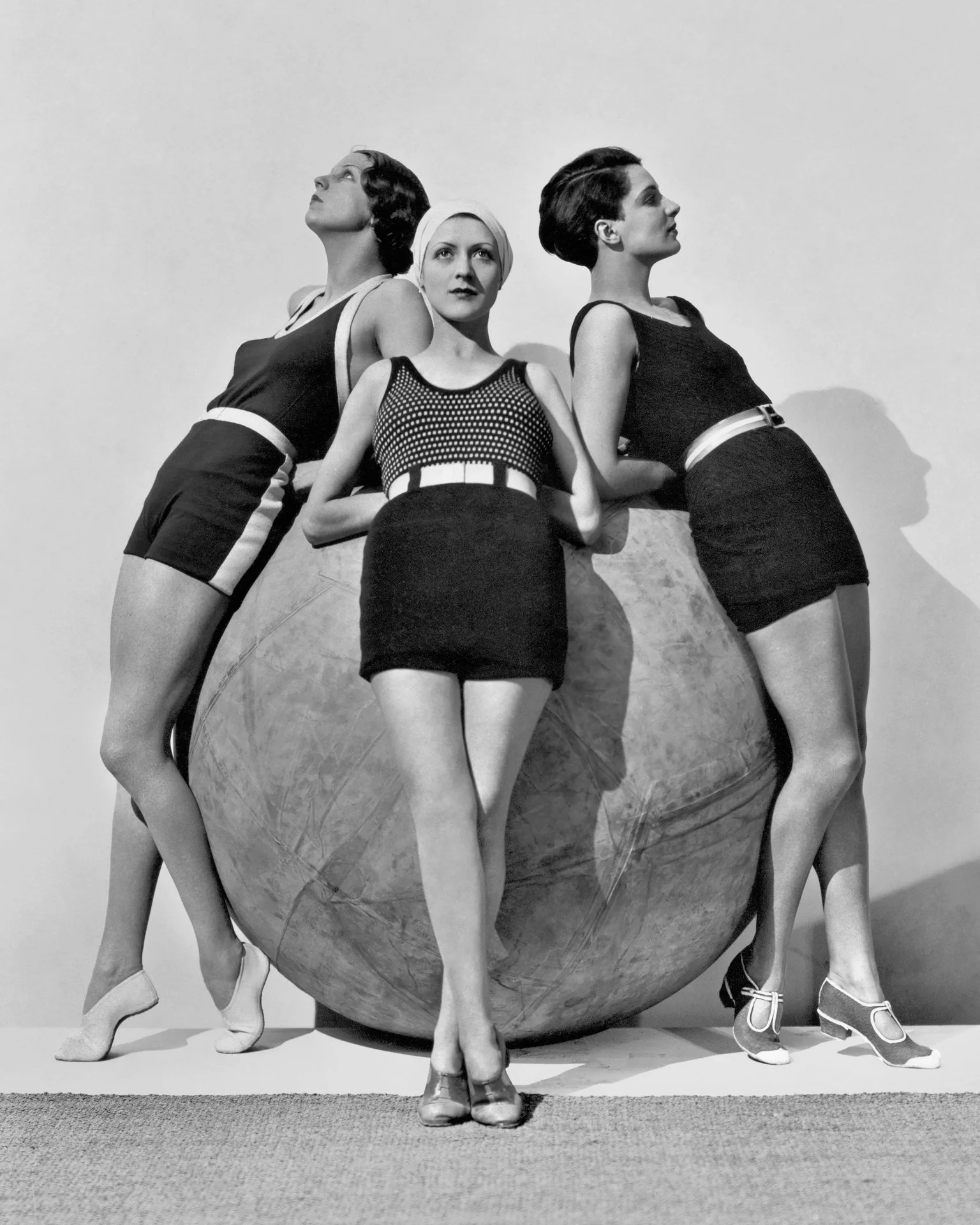 Book Review: Photography, Fashion, and Film by George Hoyningen-Huene ...