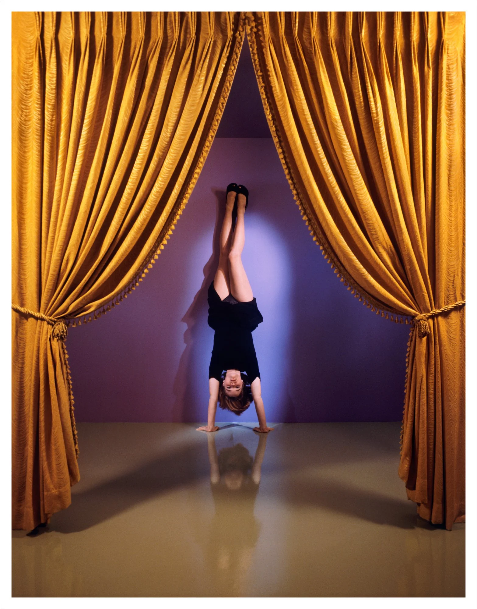 【超希少】Jo Ann Callis ジョー・アン・キャリス オリジナル写真作品 Jo Ann Callis: Dish Trick | RoseGallery — Musée Magazine