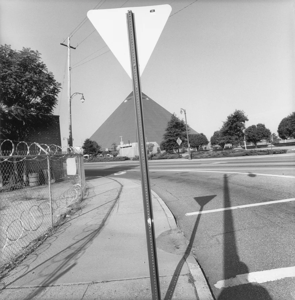 Exhibition Review: Lee Friedlander | Fraenkel Gallery — Musée Magazine