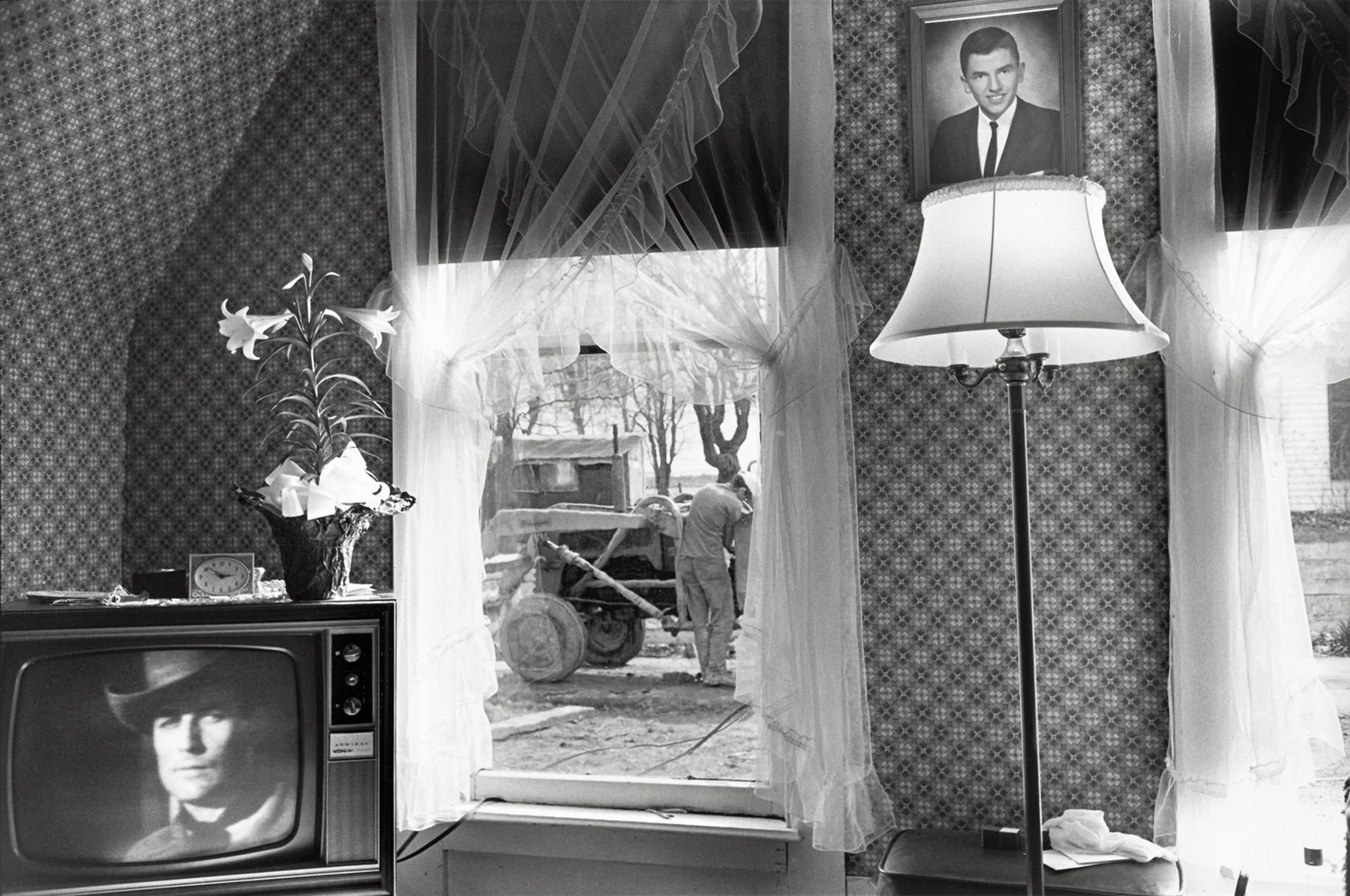 WORK FROM THE SAME HOUSE：Lee Friedlander Work from the Same House: Photographs and Etchings by Lee