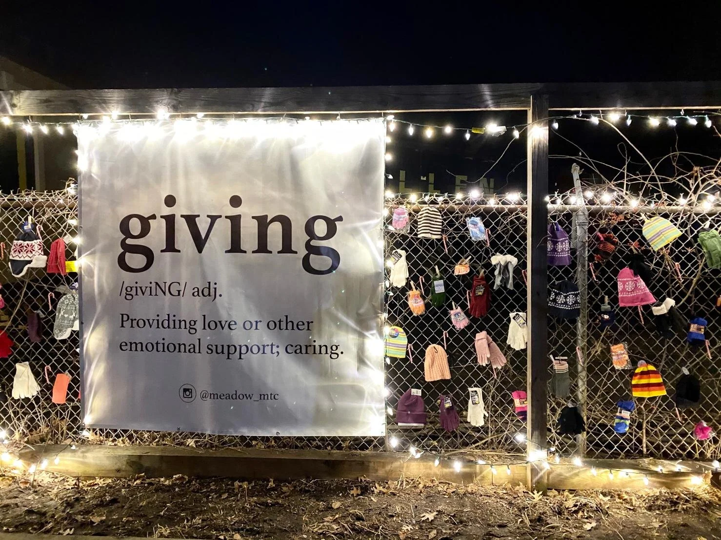 300 Pairs of Mittens Hung on Christmas Eve for Those in Need
