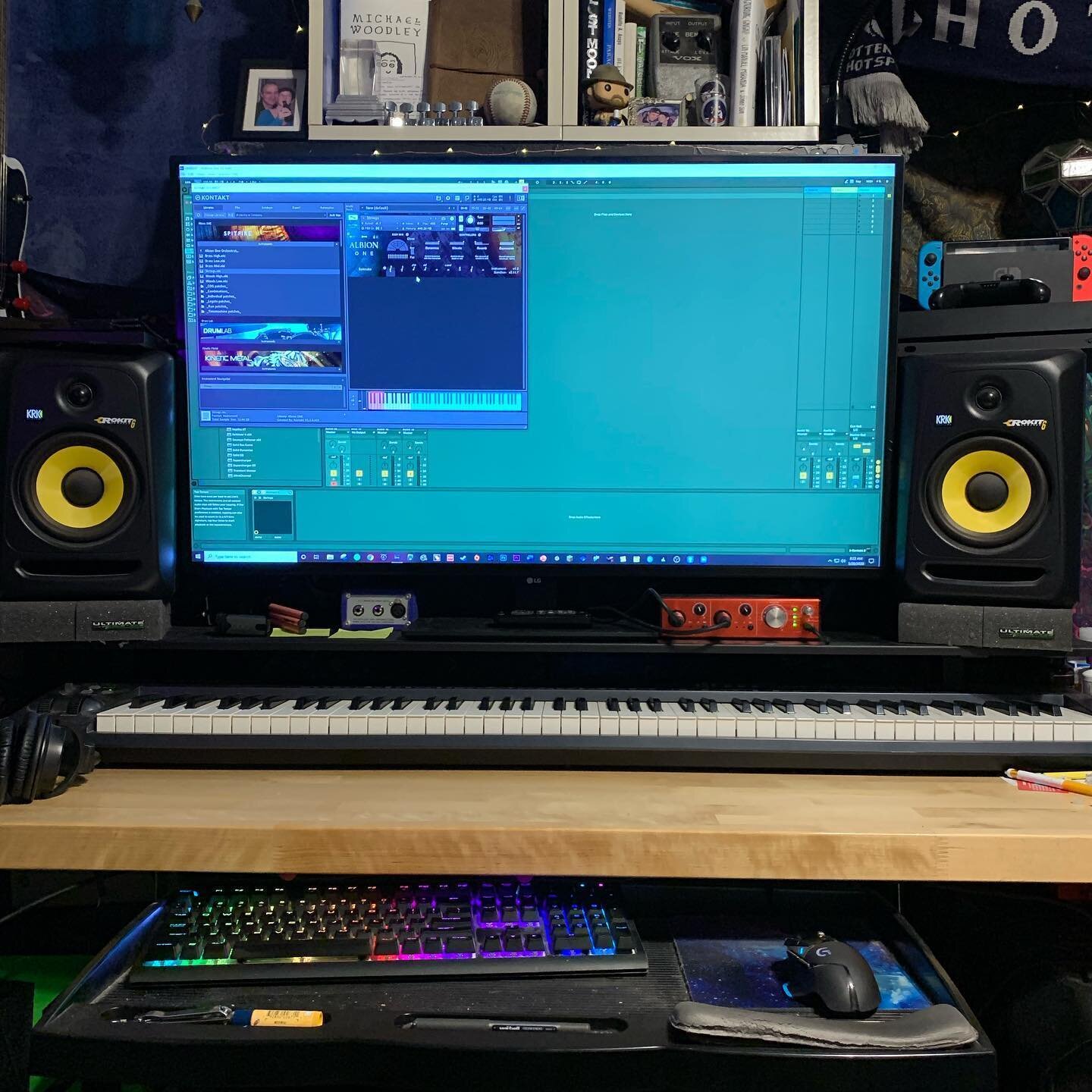 /// COMPOSING /// Trying to make headway on the #chronicon OST today. It&rsquo;s the final push with only a few pieces of music and a few sfx to put together. I&rsquo;ve been working on this soundtrack for several years now, doing some here, some the