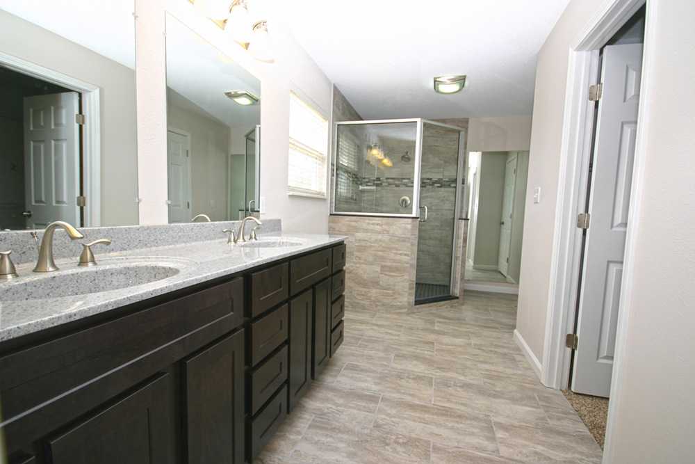 bathroom1.jpg