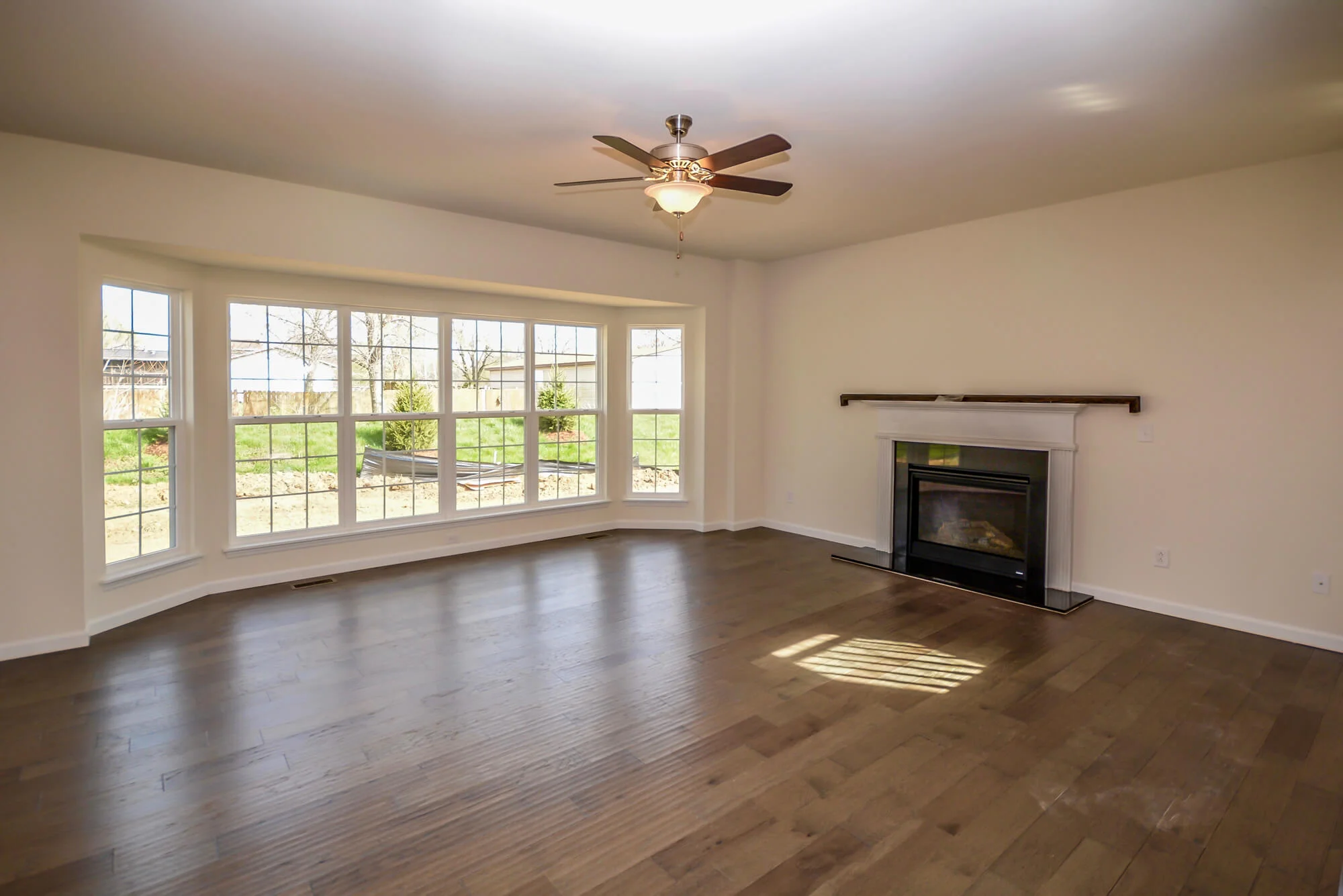 McBride_Far_Oaks_O'Fallon_Illinois_Nottingham-13.jpg
