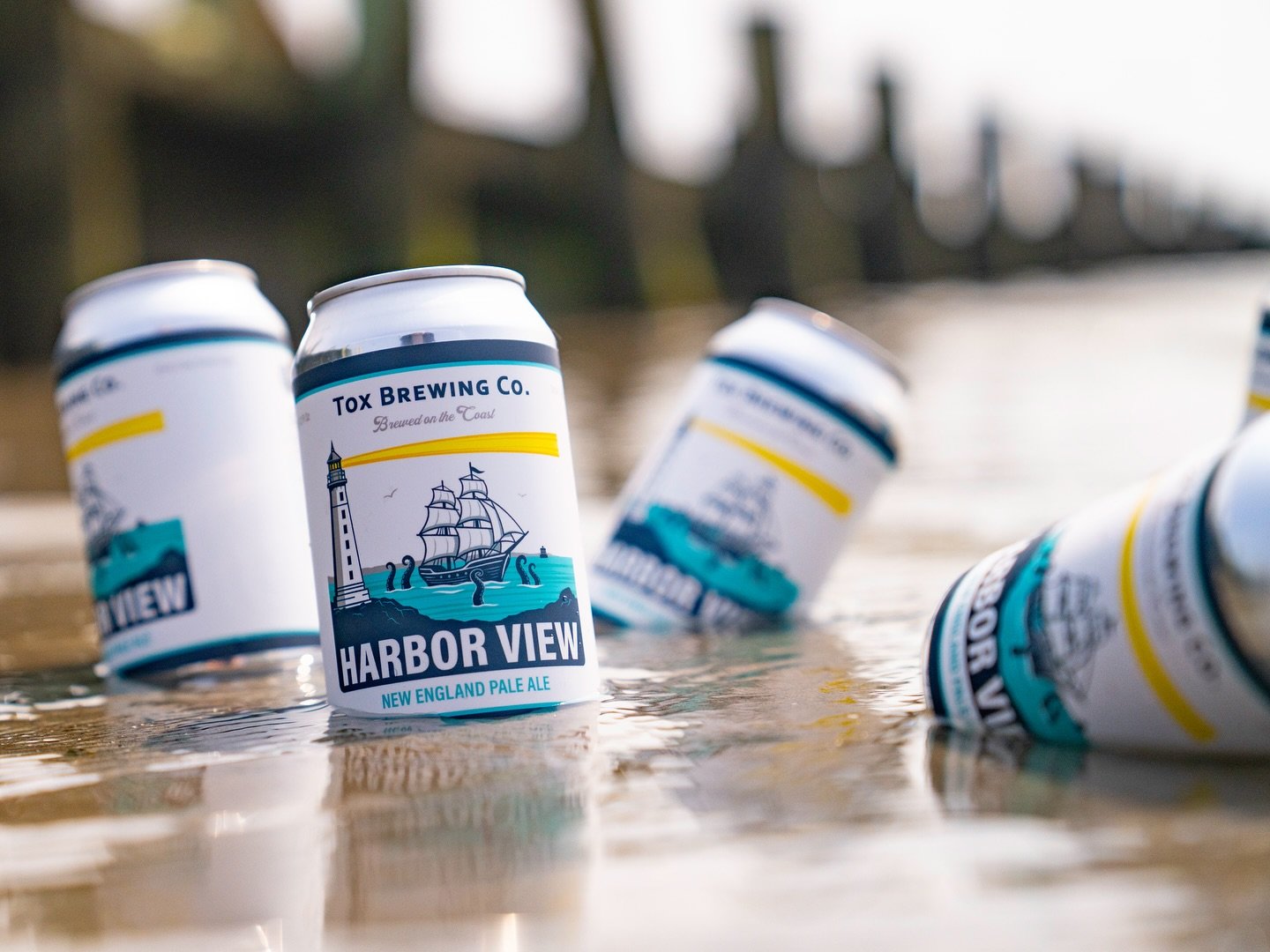 HARBOR VIEW 🍻🌊 New England Pale Ale by @toxbrewing is out now!&nbsp;First time desiging a label for a 12oz can, I was pretty hyped to do so. 

@mintproductionco captured some insanely beautiful shots that blow my mockups out of the water - had to s