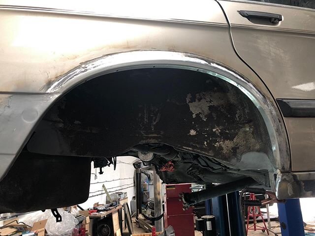 The old arch (excuse the pun) nemesis vanquished by our newest team member. Doing us proud with his attention to detail on this E28 rear wheel arch replacement.
______________________________________________⁠
Classic Bahnstormers - 70&rsquo;s, 80&rsq
