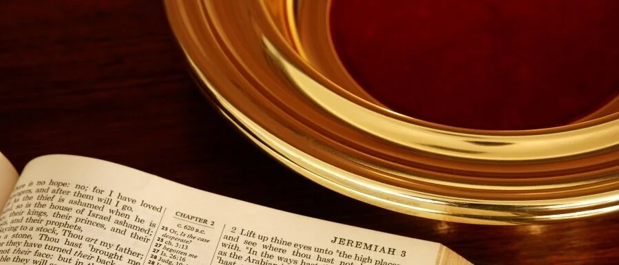 church-giving-apps-offering-plate.jpg