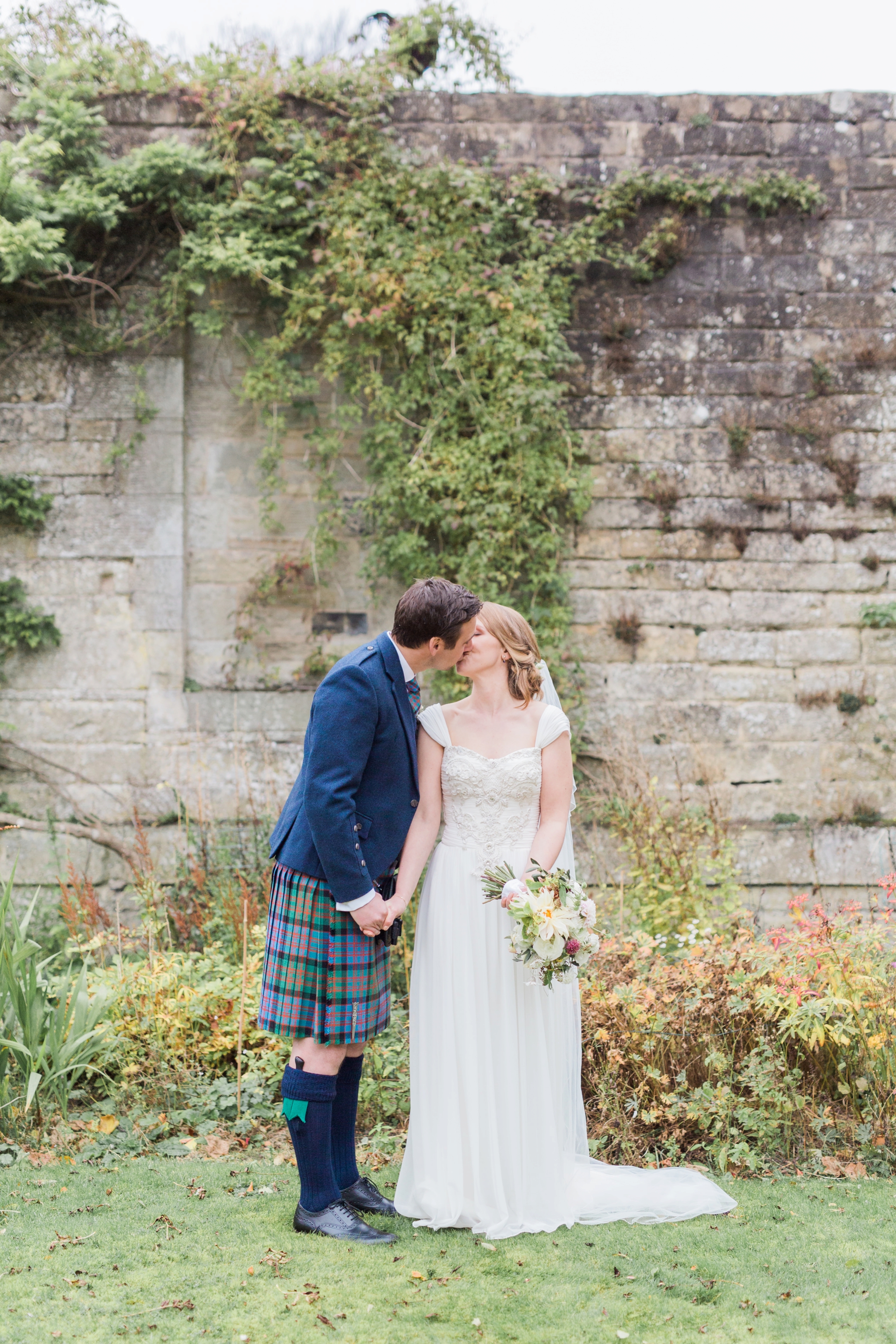 Suzanne_li_photography_kirknewton_wedding_0036.jpg