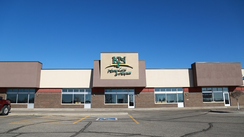 Entrance to Knute Nelson offices in Midway Mall