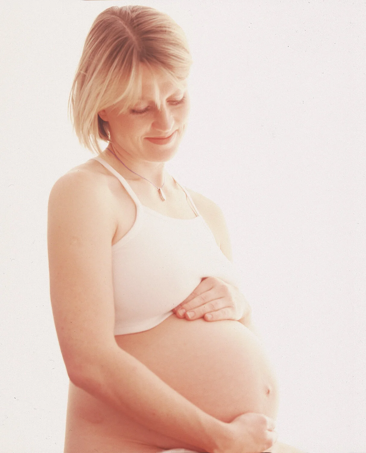 Lena-maternity copy.jpg