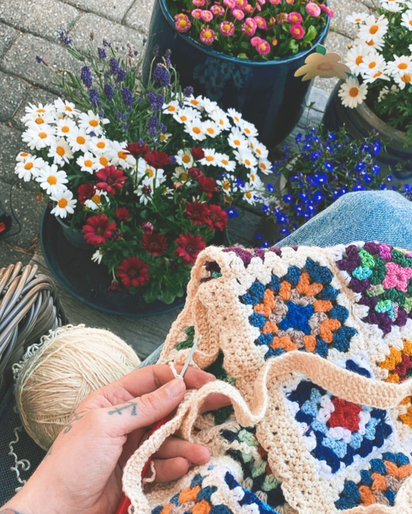 crochet season 🌞🧶🌷🌸💜💦🌿🍐🌼