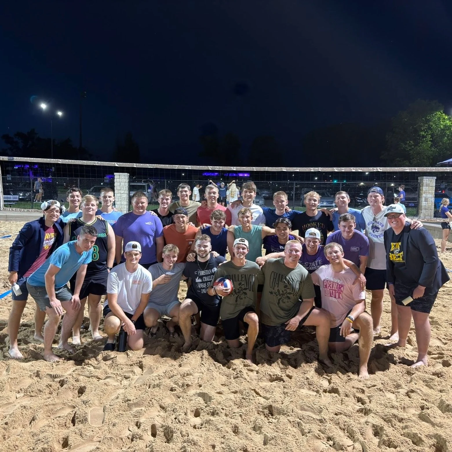 A clean sweep by the men of FarmHouse tonight!

@christianchallengeksu Sand Volleyball Champions

@ksu_stumo 3v3 Basketball Champions