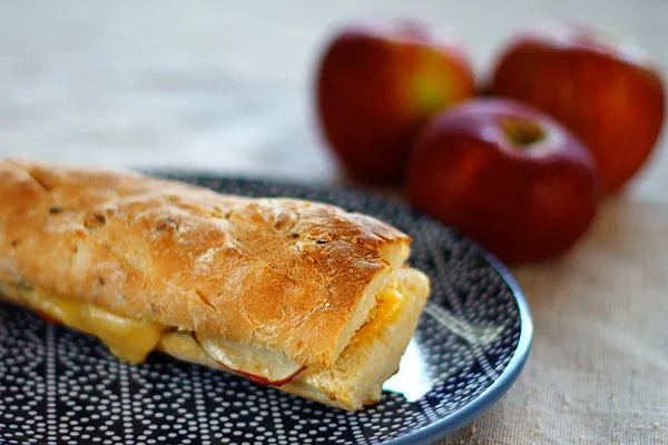 Apple and Gouda Grilled Cheese Sandwich