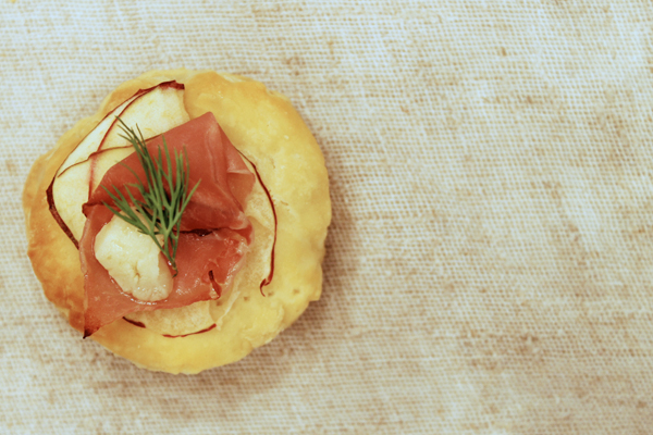 Apple, Prosciutto & Gorgonzola Tartlets
