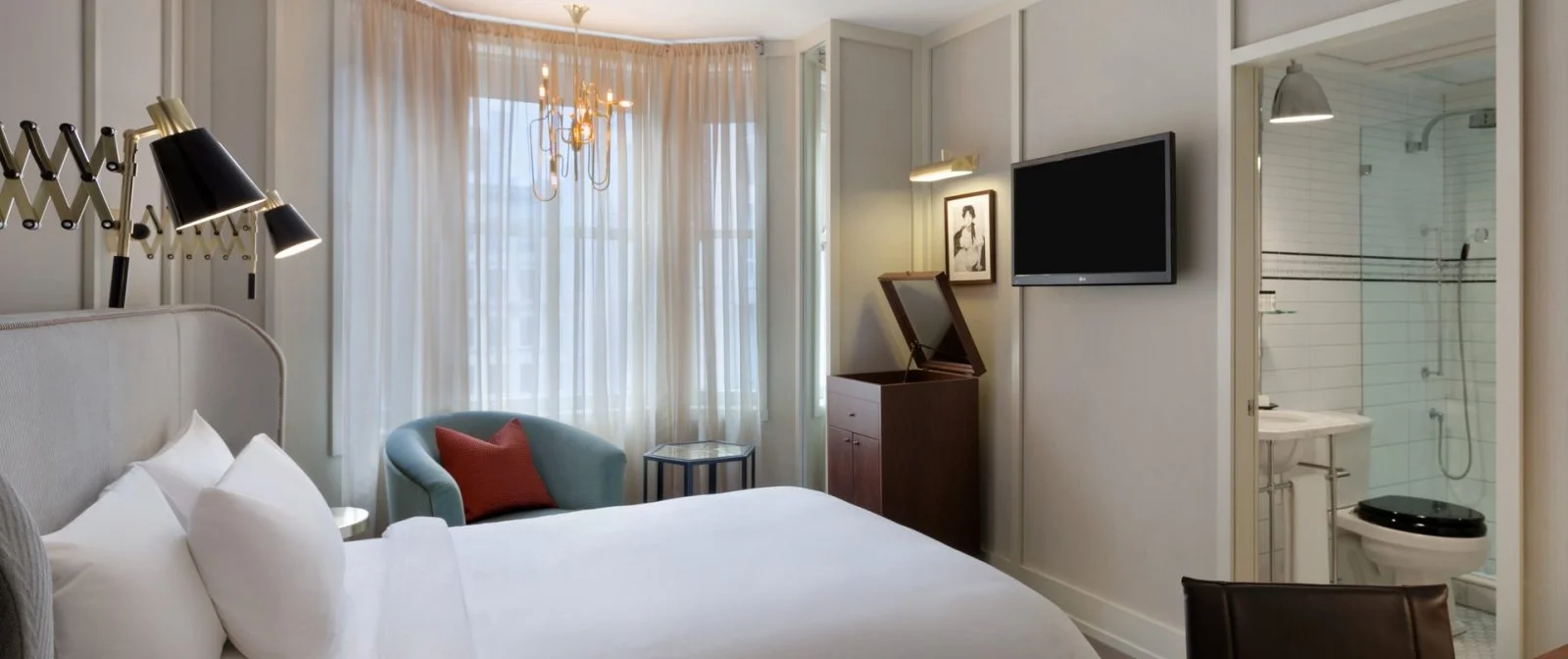 SZPROJECTS_EVELYNHOTEL_02.jpg