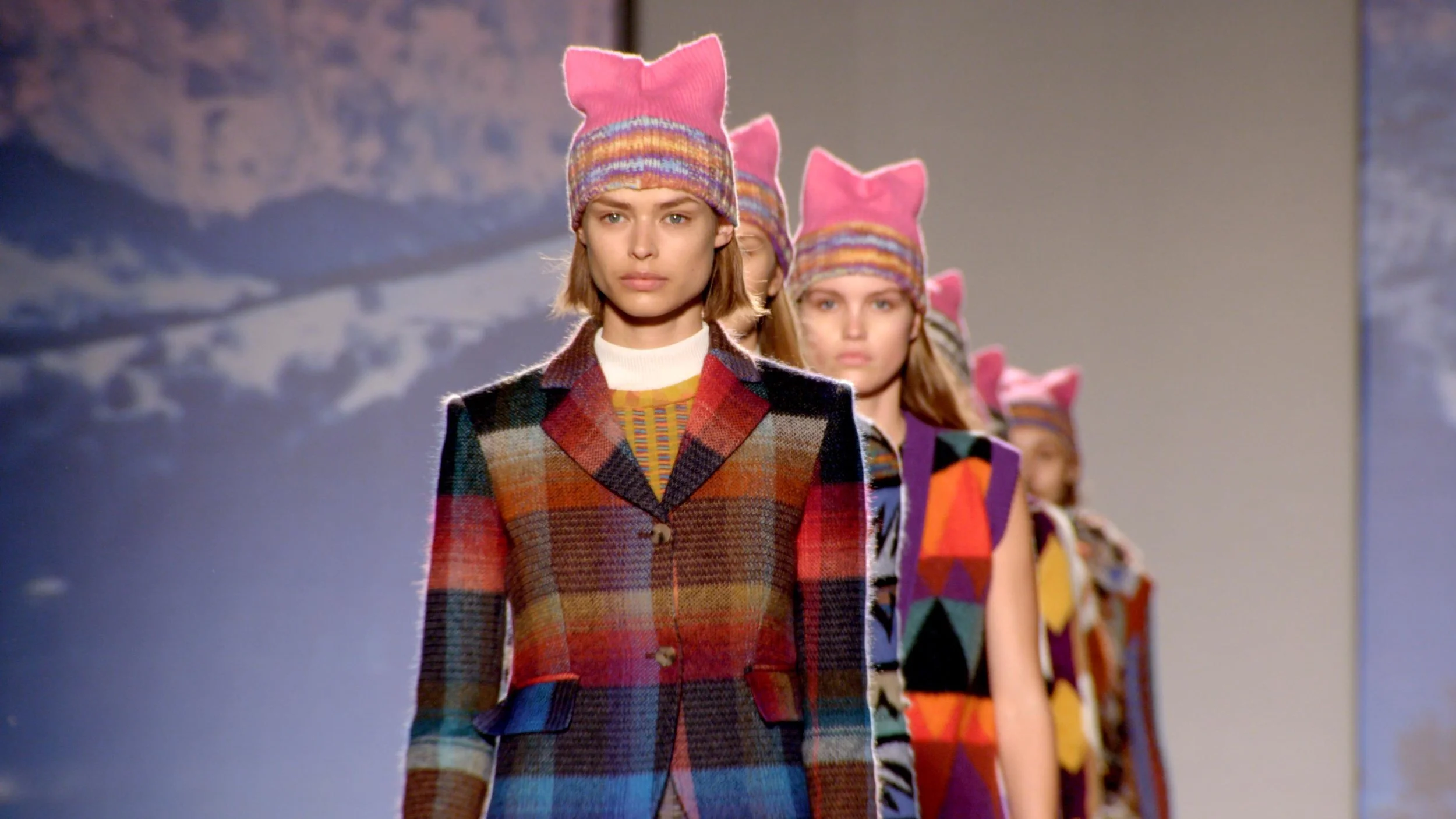 NEWS VIDEO “When Fashion Takes a Stand” | Originally produced for Videofashion News series