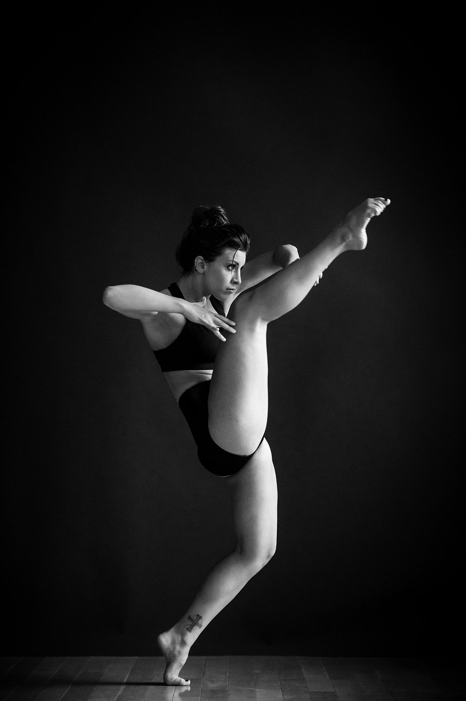 Los Angeles Dance Portrait Photo - Stephanie Abrams - by Tommy Xing Photography 04.jpg