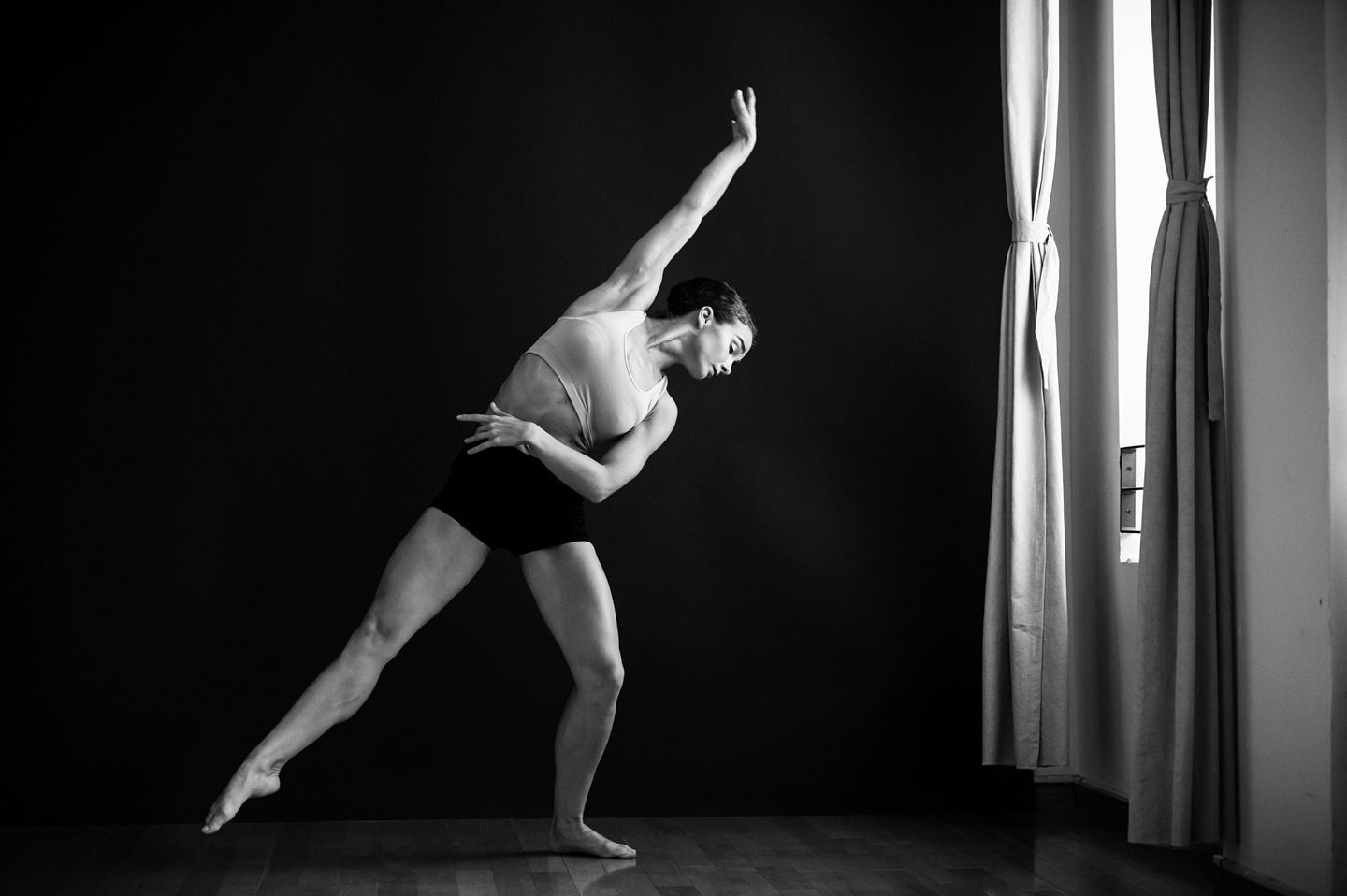 Los Angeles Dance Portrait Photo - Olga Sokolova - by Tommy Xing Photography 01.JPG