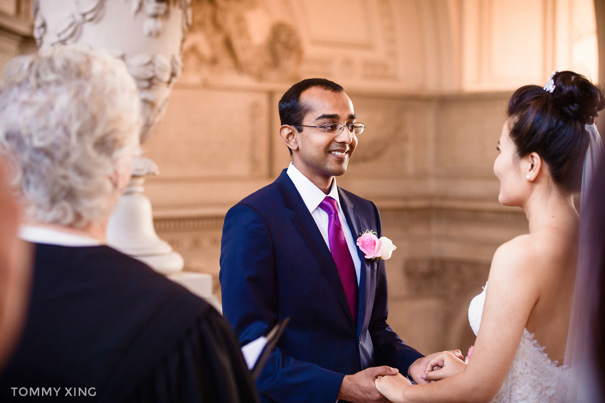 San Francisco City Hall Wedding - 旧金山市政厅婚礼领证仪式 - Tommy Xing