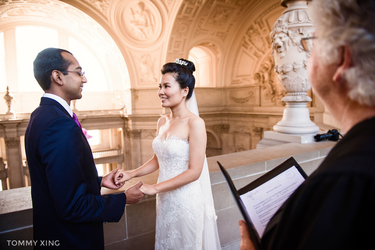 San Francisco City Hall Wedding - 旧金山市政厅婚礼领证仪式 - Tommy Xing