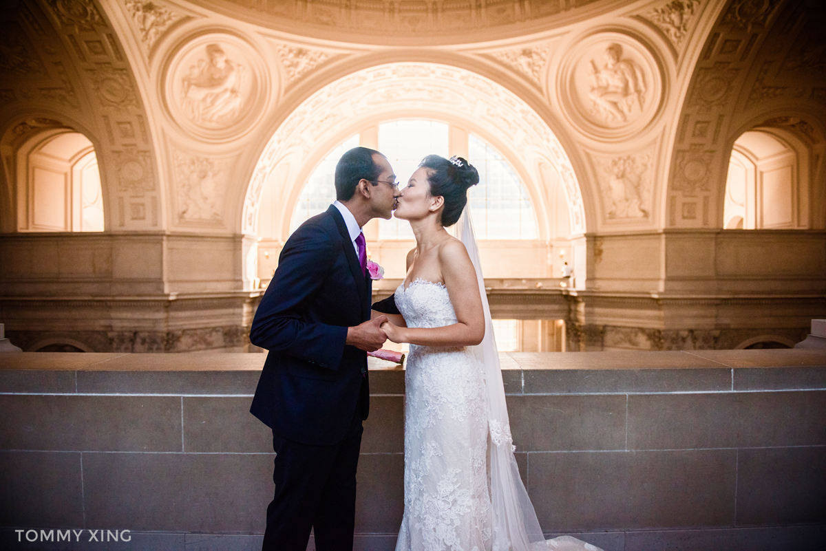 San Francisco City Hall Wedding - 旧金山市政厅婚礼领证仪式 - Tommy Xing