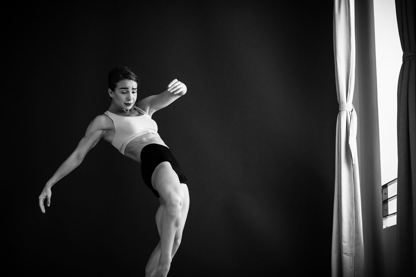 Los Angeles Dance Portrait Photo - Olga Sokolova - by Tommy Xing Photography 06.JPG