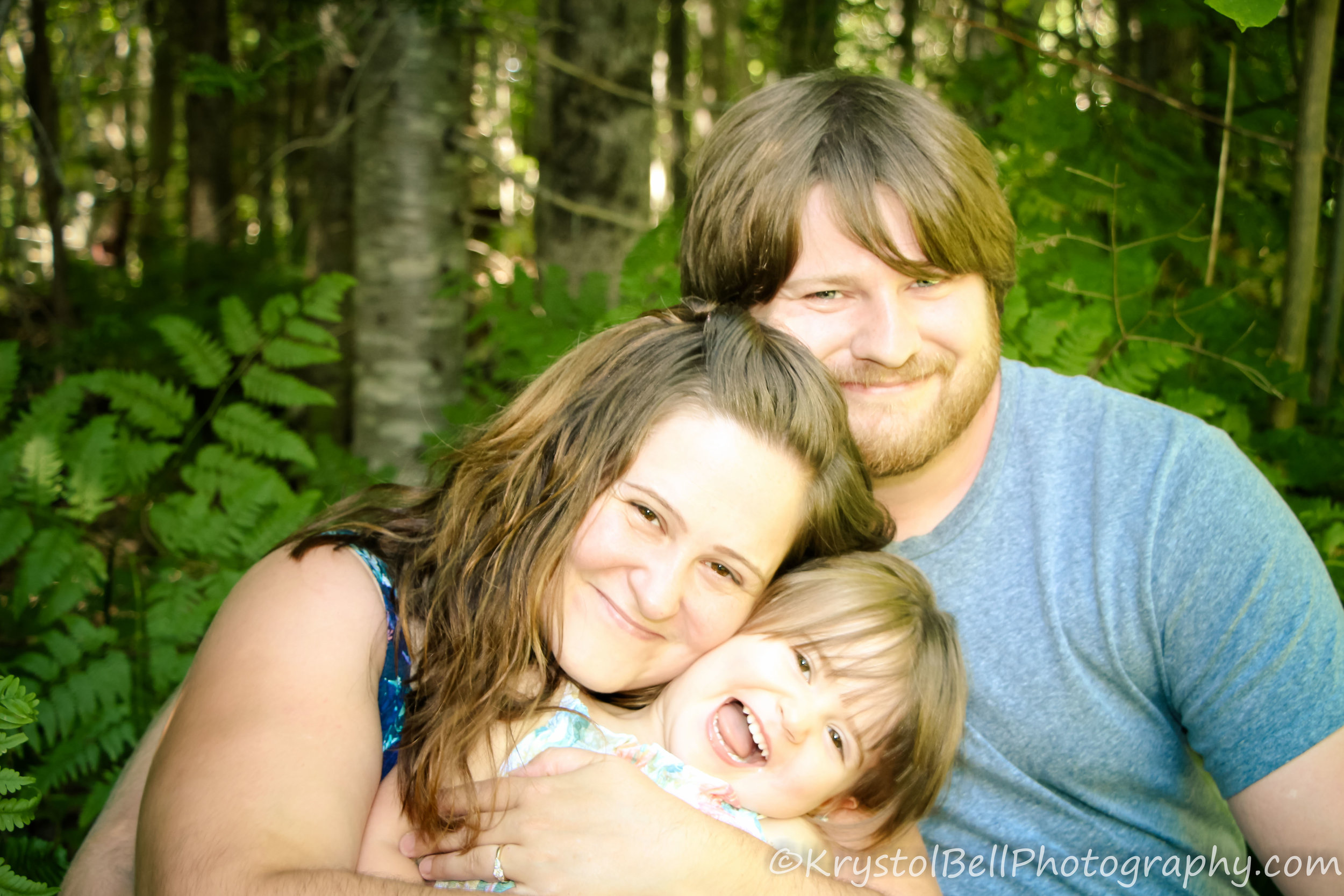 Alyson, Eric, and Ana - I love their joy shining through in this. Ana is very hard to get looking at the camera, so this fun, cuddly shot was extra awesome.