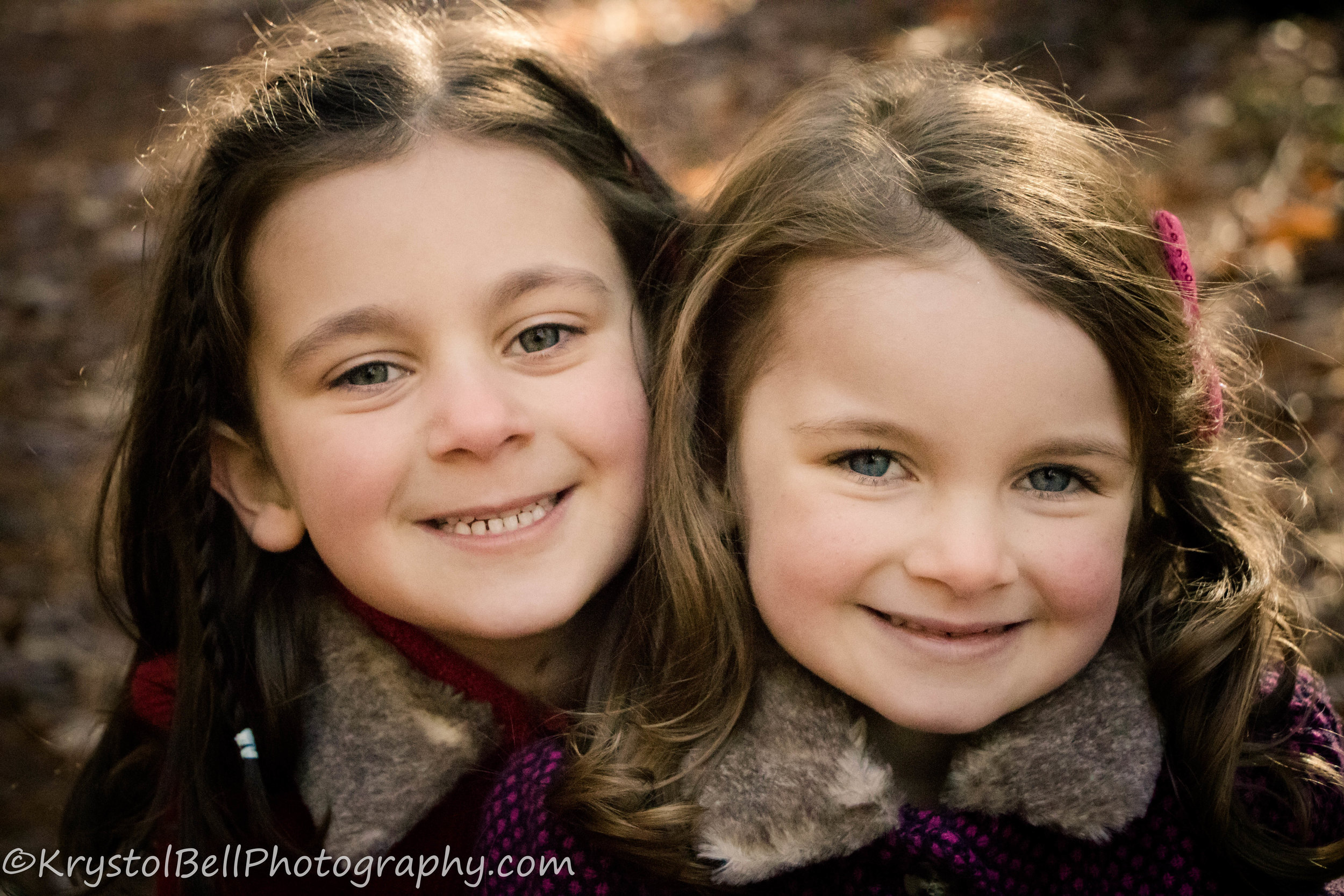 Lilly and Hilary are a couple of sweeties, always ready for me to take their picture... they may be getting used it!