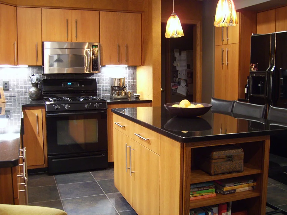 black-countertops.jpg